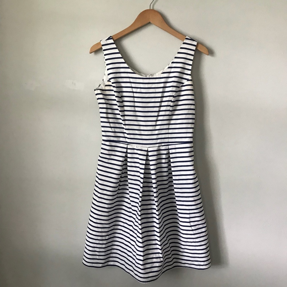 Tiana B, stripped fit and flare dress, size 6